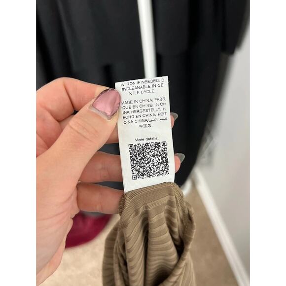 Shein Brown Ribbed Knit Bodycon Romper Strappy Open Back Size Medium Women's - Picture 4 of 4